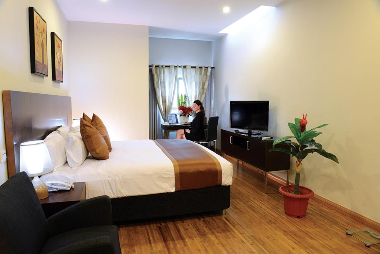 Timor Plaza Hotel&Apartments Dili Esterno foto